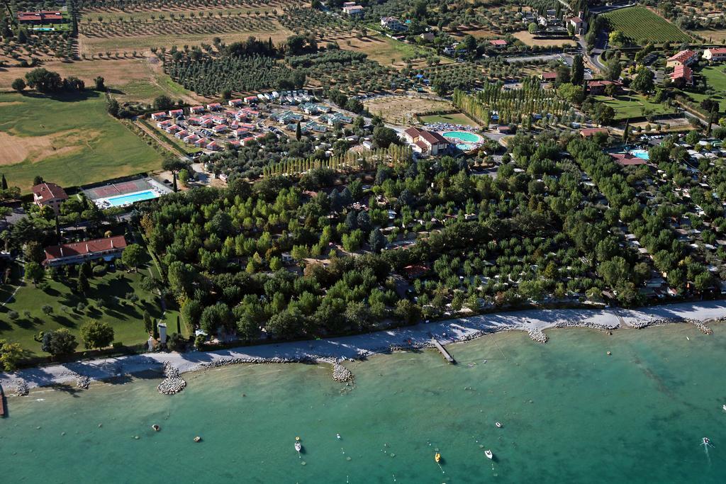 Camping Piantelle Moniga del Garda Exterior foto