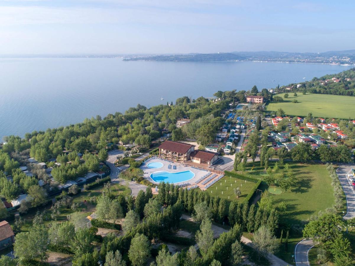 Camping Piantelle Moniga del Garda Exterior foto